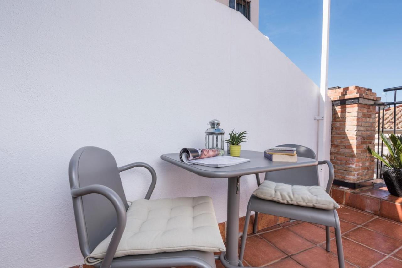Tina Apartment In Malaga By Solaga Holiday Homes Dış mekan fotoğraf