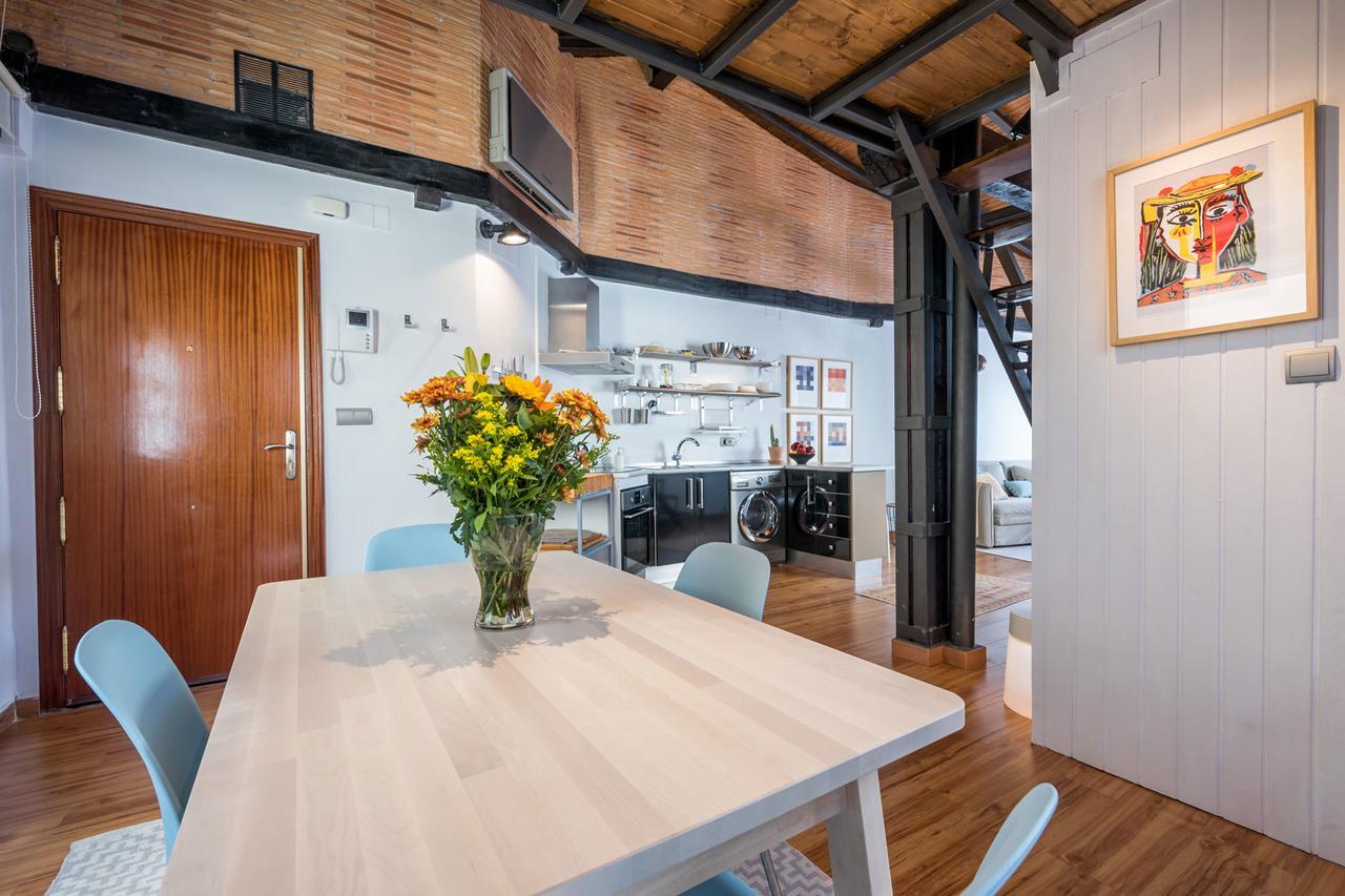 Tina Apartment In Malaga By Solaga Holiday Homes Dış mekan fotoğraf